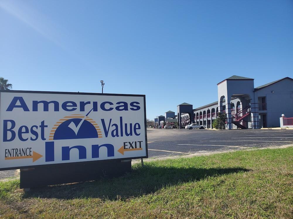 Americas Best Value Inn San Antonio - At&T Center/Fort Sam Houston Buitenkant foto