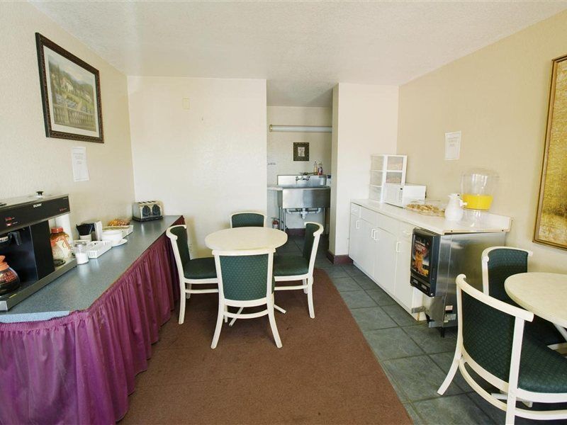 Americas Best Value Inn San Antonio - At&T Center/Fort Sam Houston Buitenkant foto